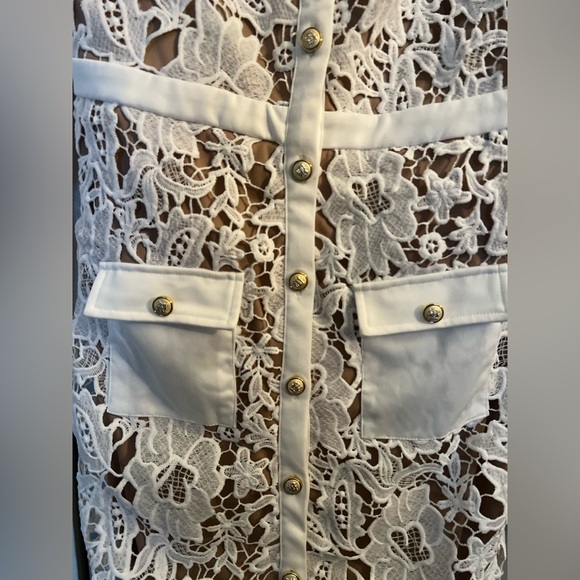 Elegant White Lace Button-Down Dress - Picture 6 of 10